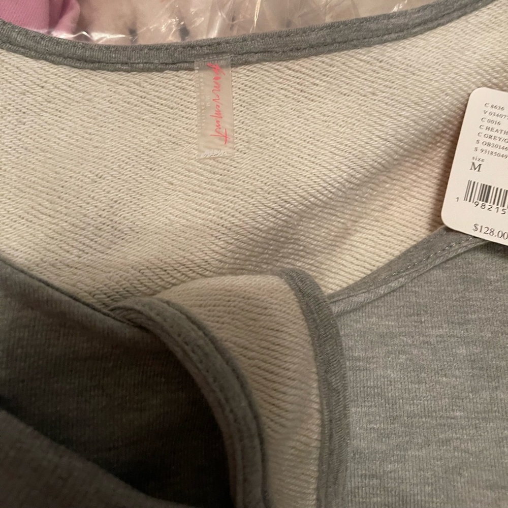 NWT FREE PEOPLE FP Movement SOLD OUT (2PC) Gray Free Spirit Set SZ: M - Picture 2 of 10